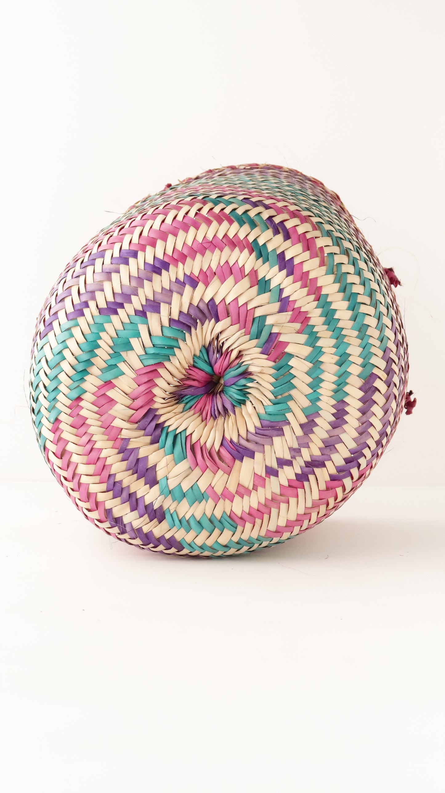 Eritrea かご / Basket  B