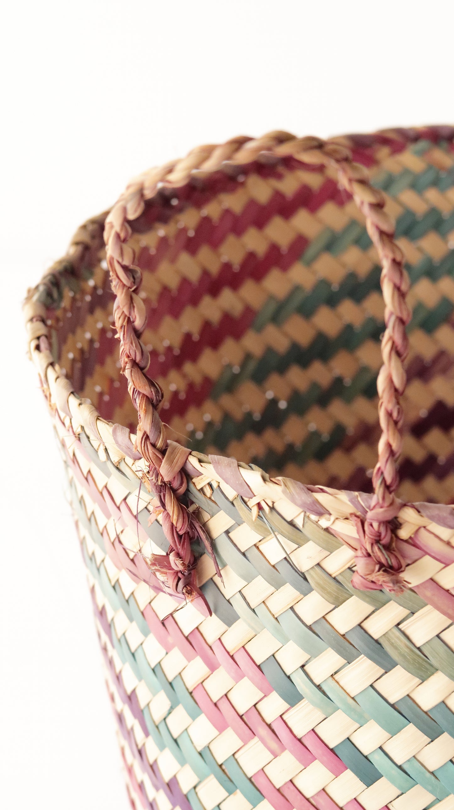 Eritrea かご / Basket  C