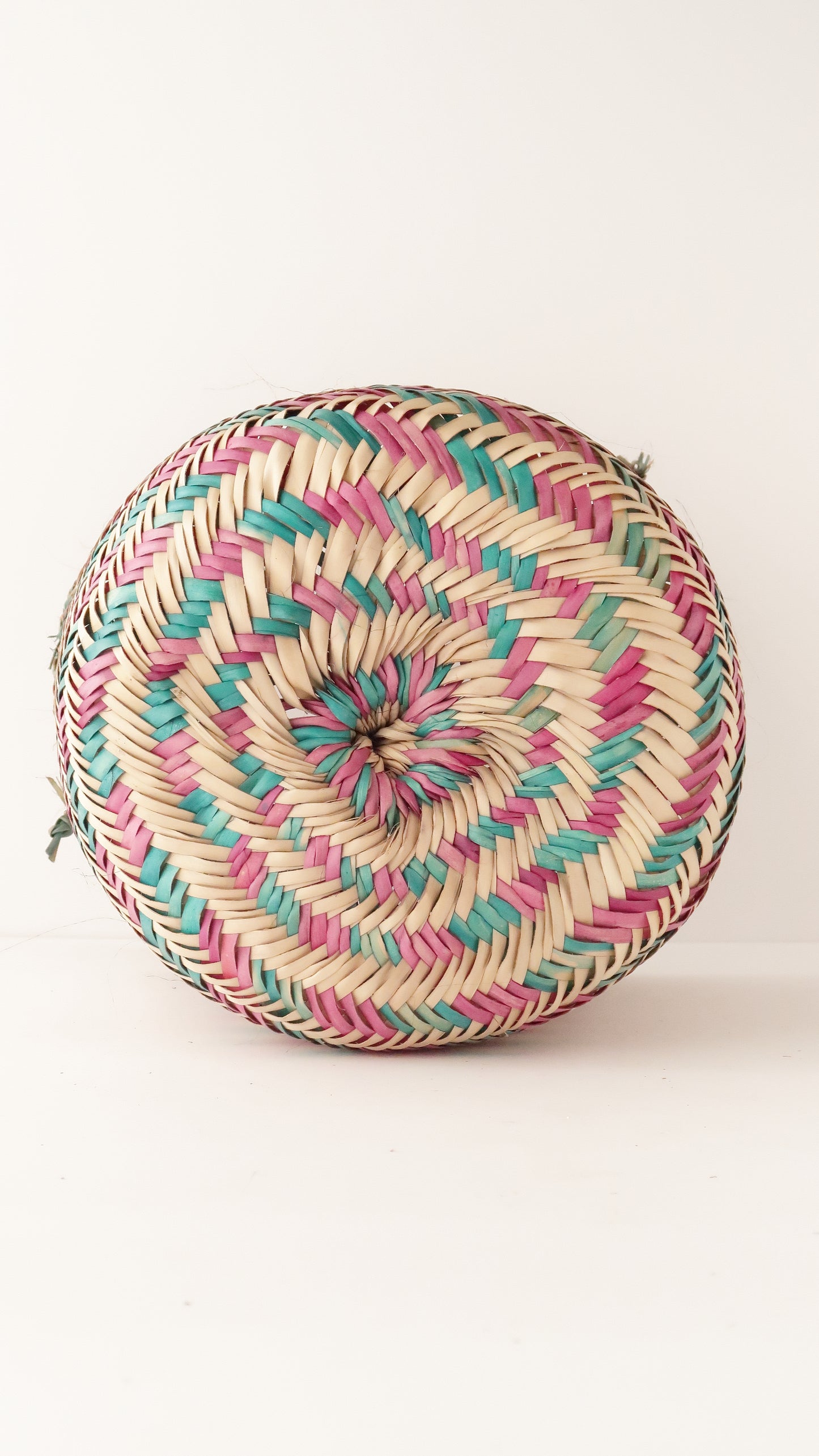 Eritrea かご / Basket  F