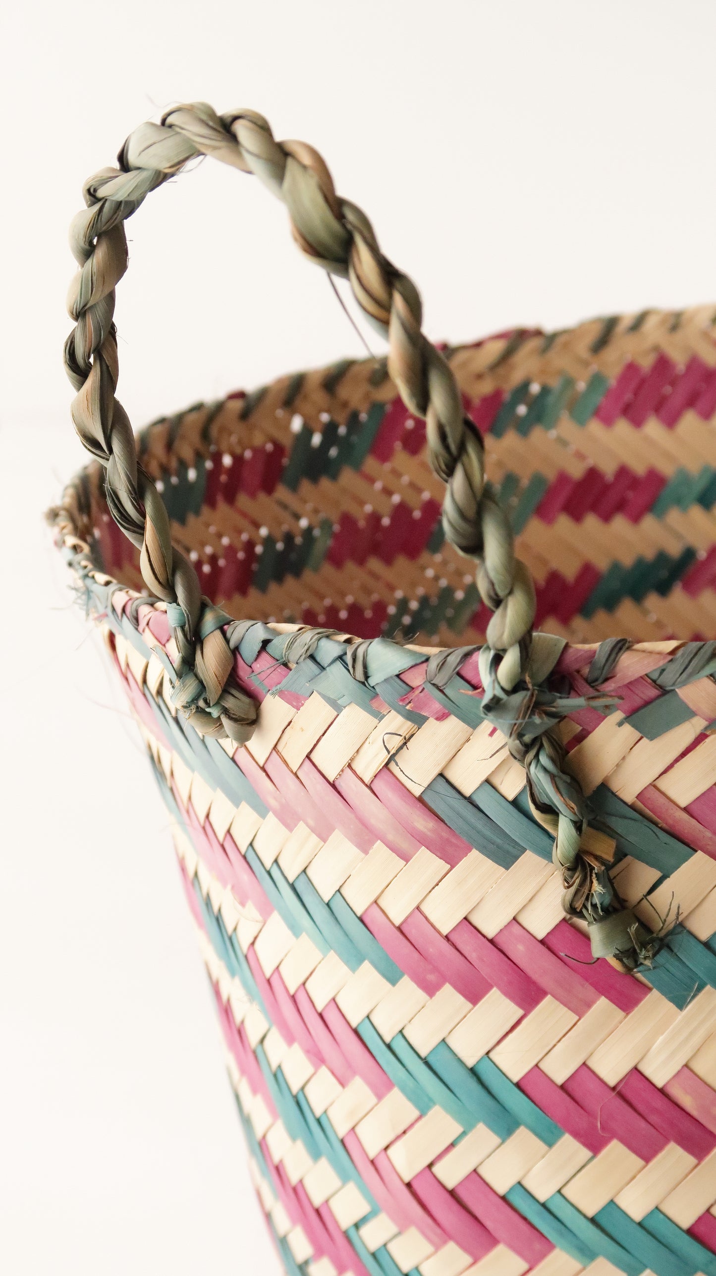 Eritrea かご / Basket  G